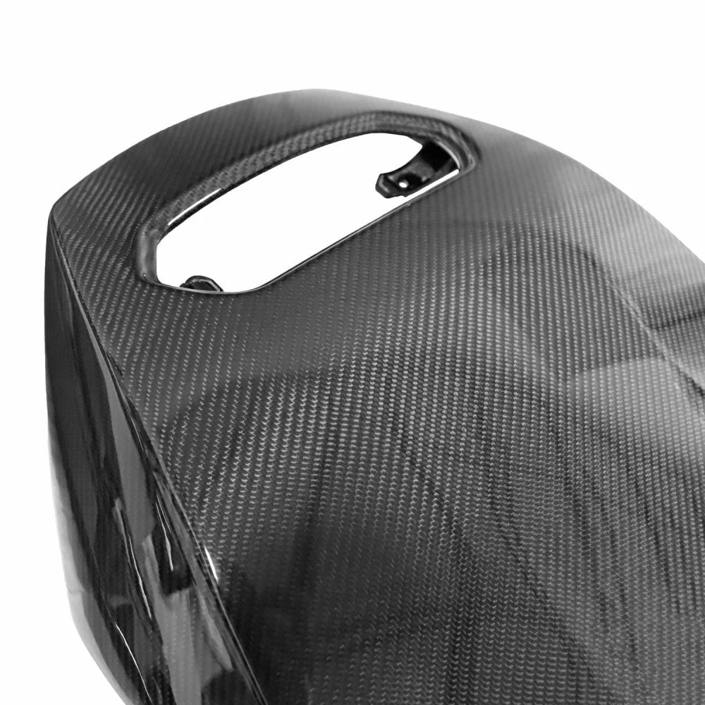 Lamborghini Urus Carbon Fiber Seat Backing close-up weave, Los Reyes Performance