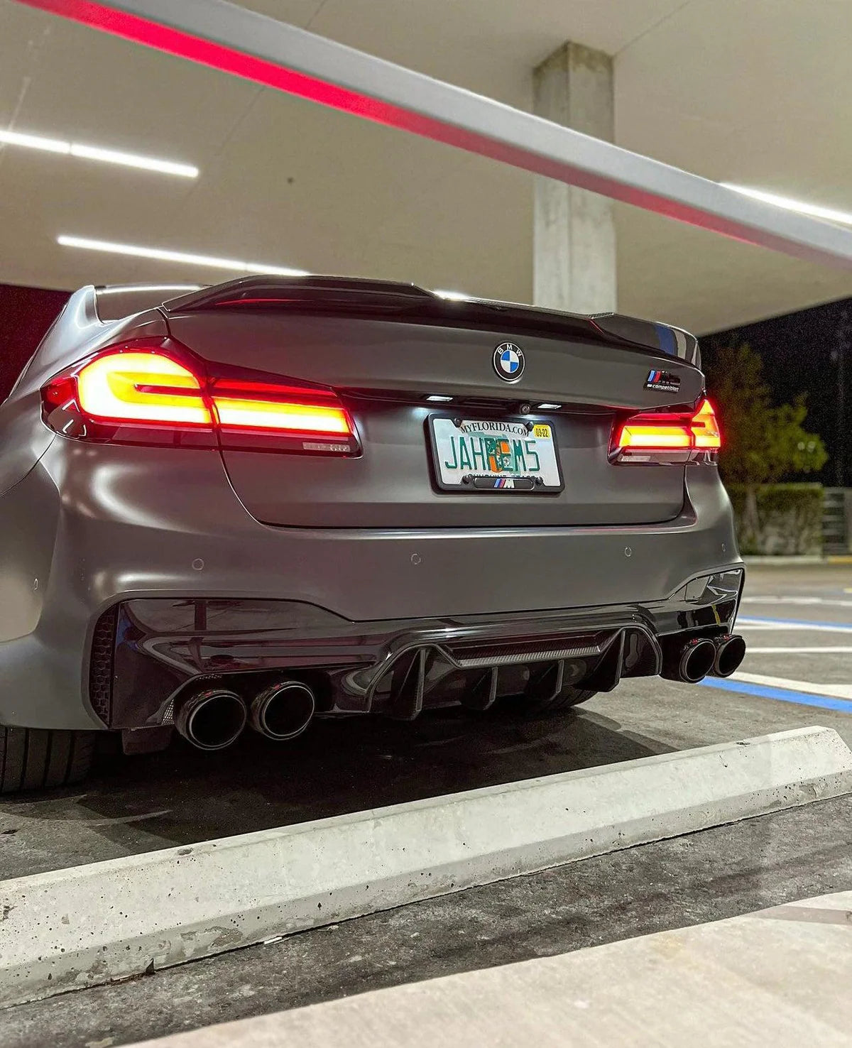 MP Style Carbon Fiber Diffuser | BMW F90 M5