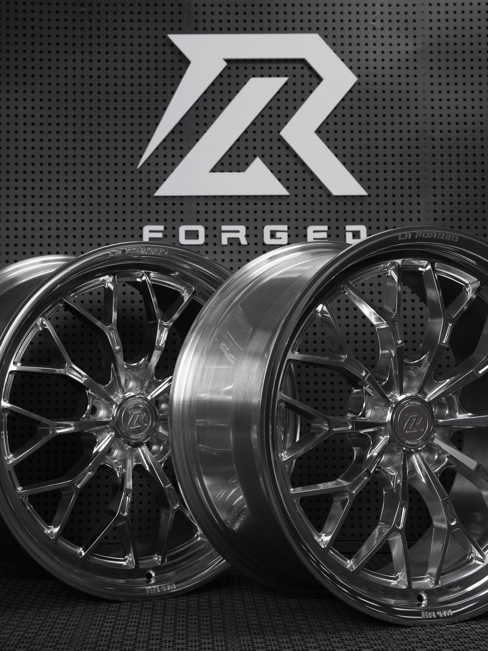 ER1M | Monoblock Forged Wheel LR Forged